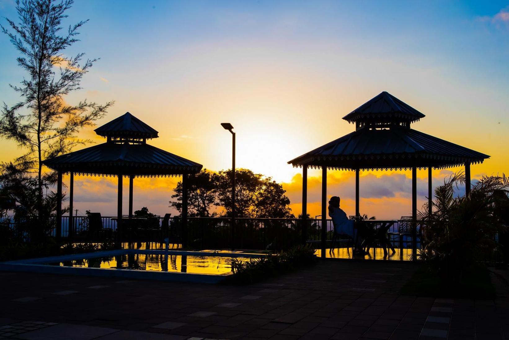 Misty Green Hills Parks & Resorts Kondotty Exterior foto